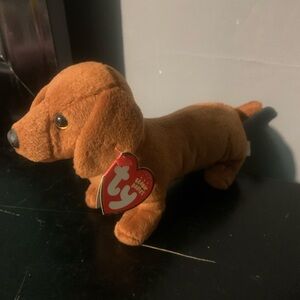 NWT Ty Beanie Baby Frank The Dachshund Puppy Dog Red 2011